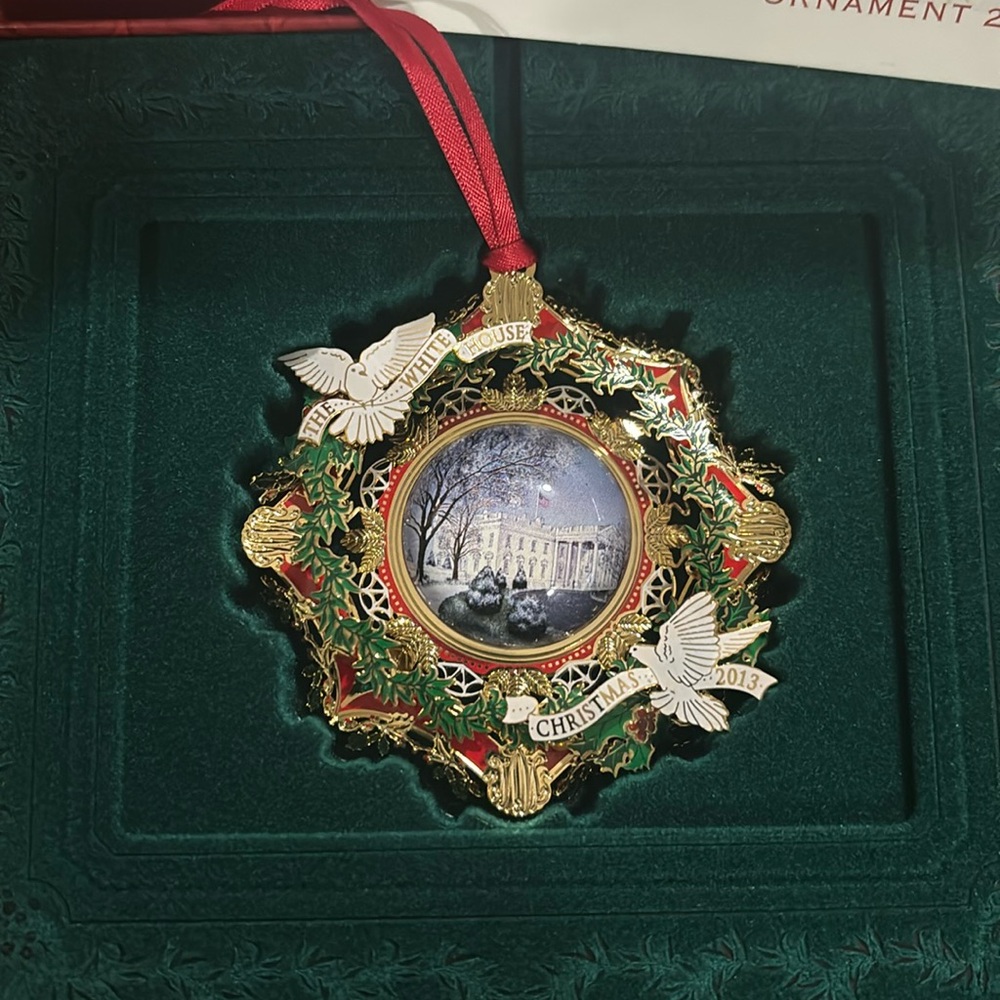 The White House Ornament 2013